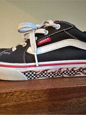 Vans Kids Black & White Low-Top Sneakers with Flame & Checkerboard Trim